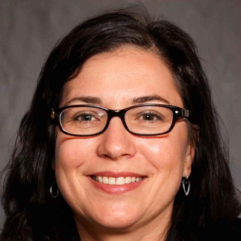 Nessa Kowalczyk - Finance Communication Instructor